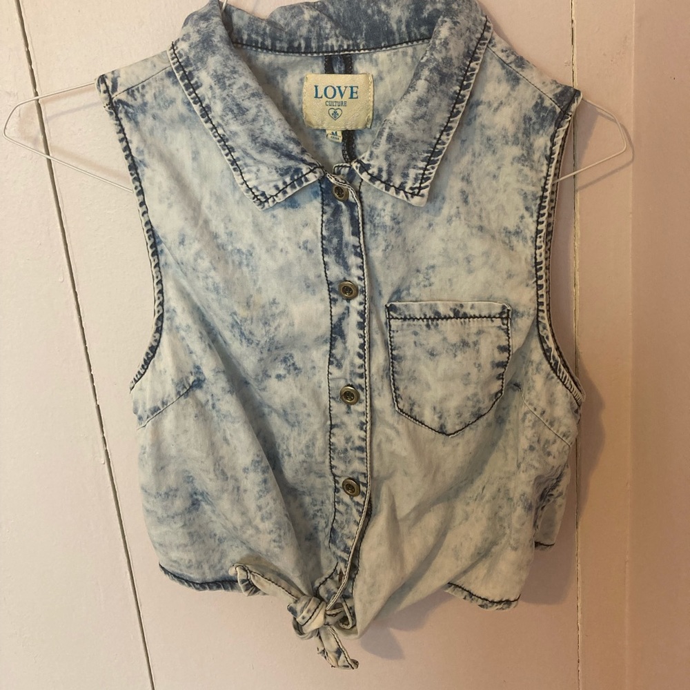 Denim tie cropped tank top 💙